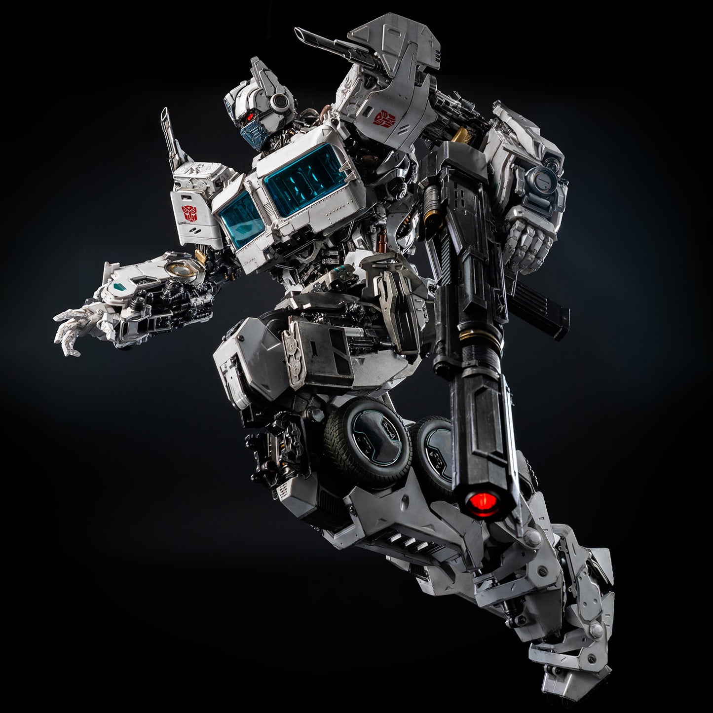 Ultra Magnus Premium Hot Toy