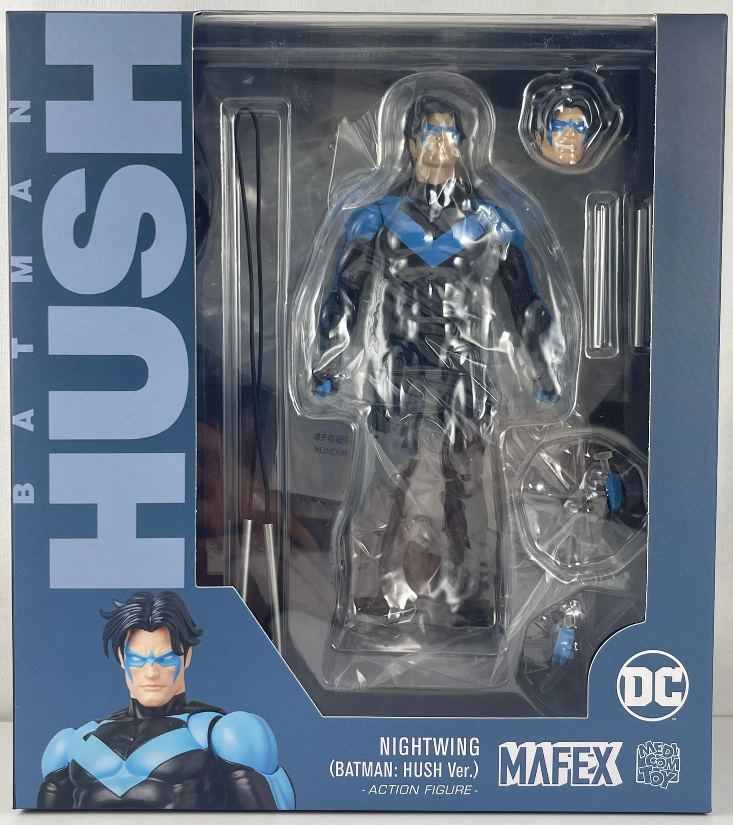 Batman Hush Nightwing Mafex Action Figure