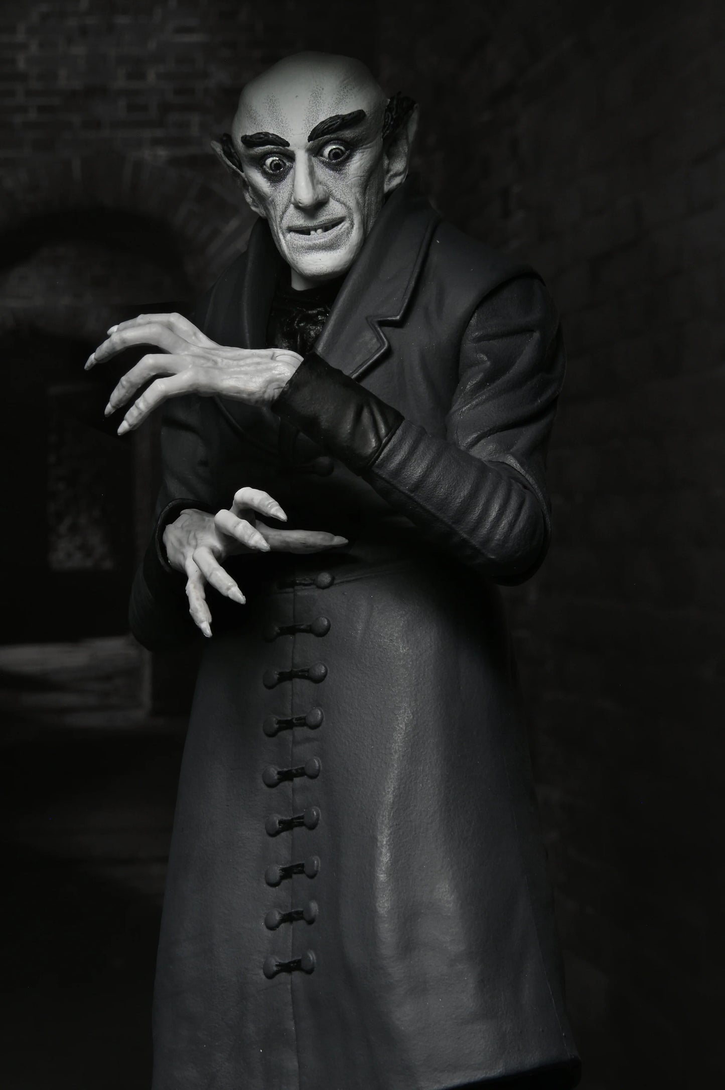 Nosferatu Ult Count Orlok Black & White 7in Action Figure