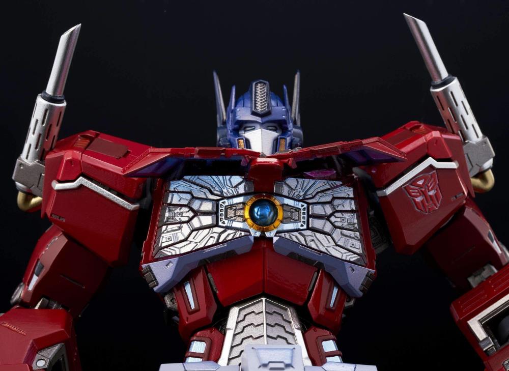 Transformers Kuro Kara Kuri #04 Optimus Prime (Reissue)