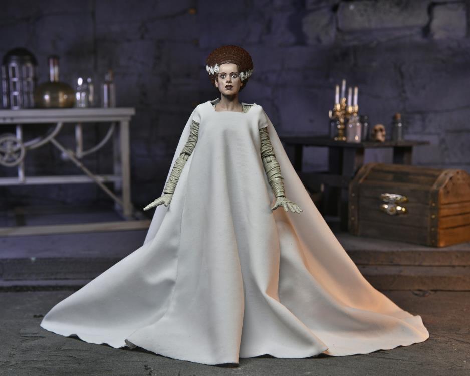 Universal Monsters Ultimate Bride of Frankenstein (Color) Action Figure