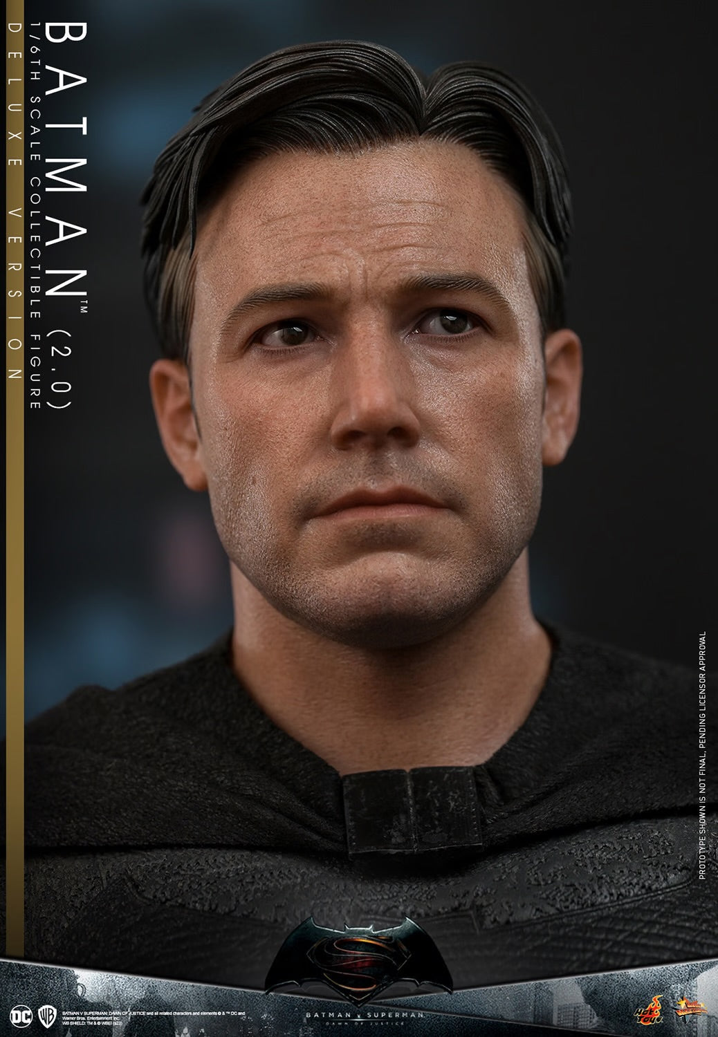 Pre-Order: BATMAN (2.0) (DELUXE VERSION) Sixth Scale Figure by Hot Toys