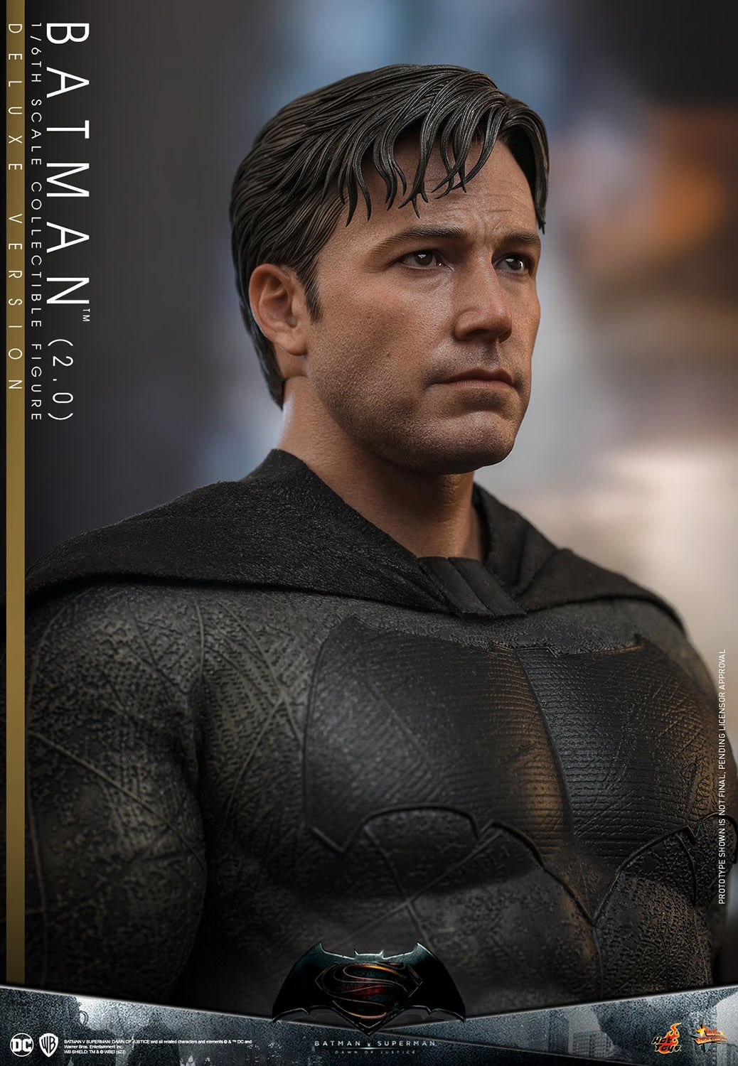 Pre-Order: BATMAN (2.0) (DELUXE VERSION) Sixth Scale Figure by Hot Toys