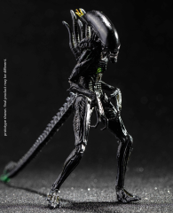 Alien vs. Predator Blowout Alien Warrior 1:18 Scale PX Previews Exclusive