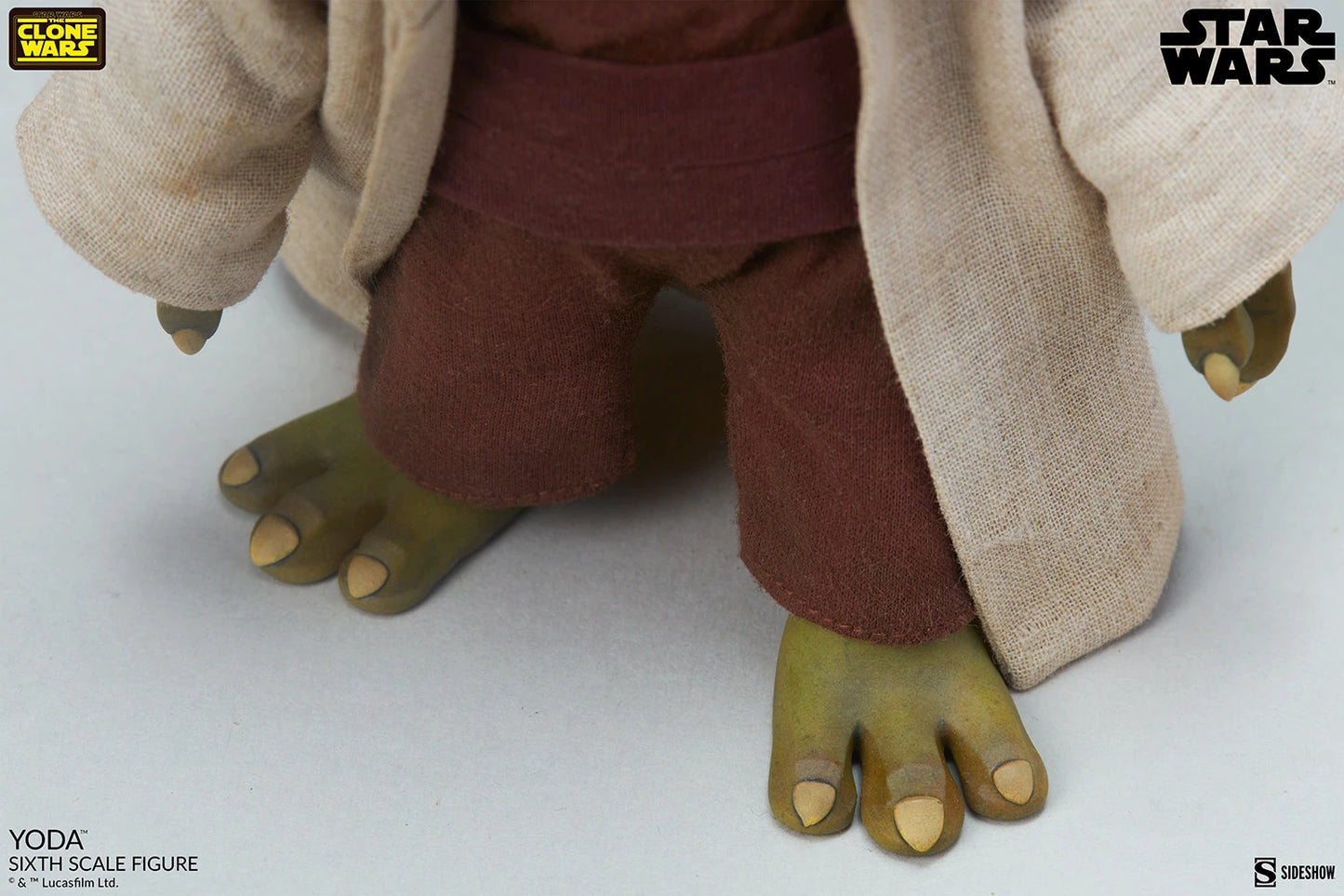 YODA Sixth Scale Figure by Sideshow Collectibles
