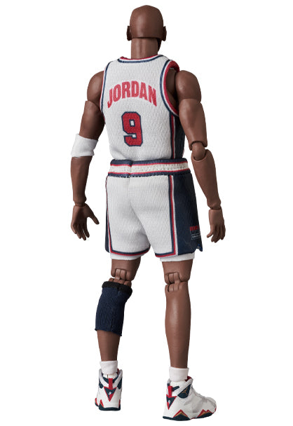 MICHAEL JORDAN 1992 TEAM USA MAFEX AF