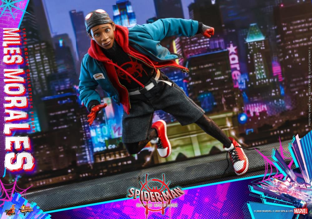 Spider-Man: Into the Spider-Verse MMS567 Miles Morales 1/6th Scale by HOTTOYS