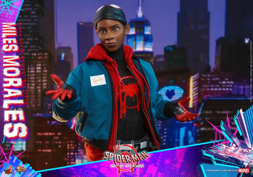 Spider-Man: Into the Spider-Verse MMS567 Miles Morales 1/6th Scale by HOTTOYS