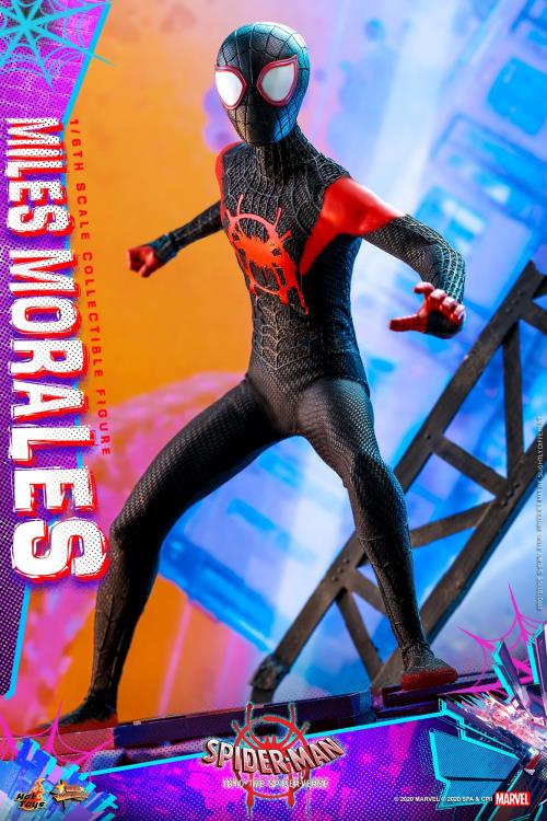 Spider-Man: Into the Spider-Verse MMS567 Miles Morales 1/6th Scale by HOTTOYS