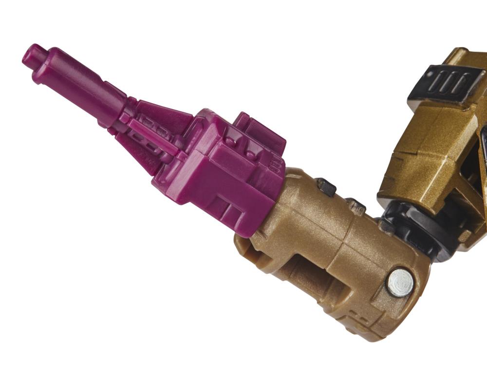 Transformers Generations Selects Deluxe Black Roritchi