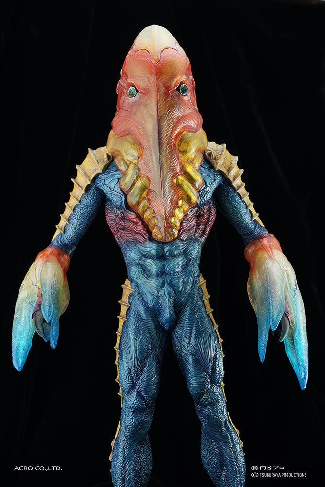 Alien Metron Statue by ACRO KRS x Nirasawa - Ultraseven