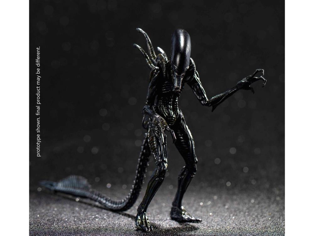 Alien vs. Predator Alien Warrior 1:18 Scale Action Figure by HIYA TOYS