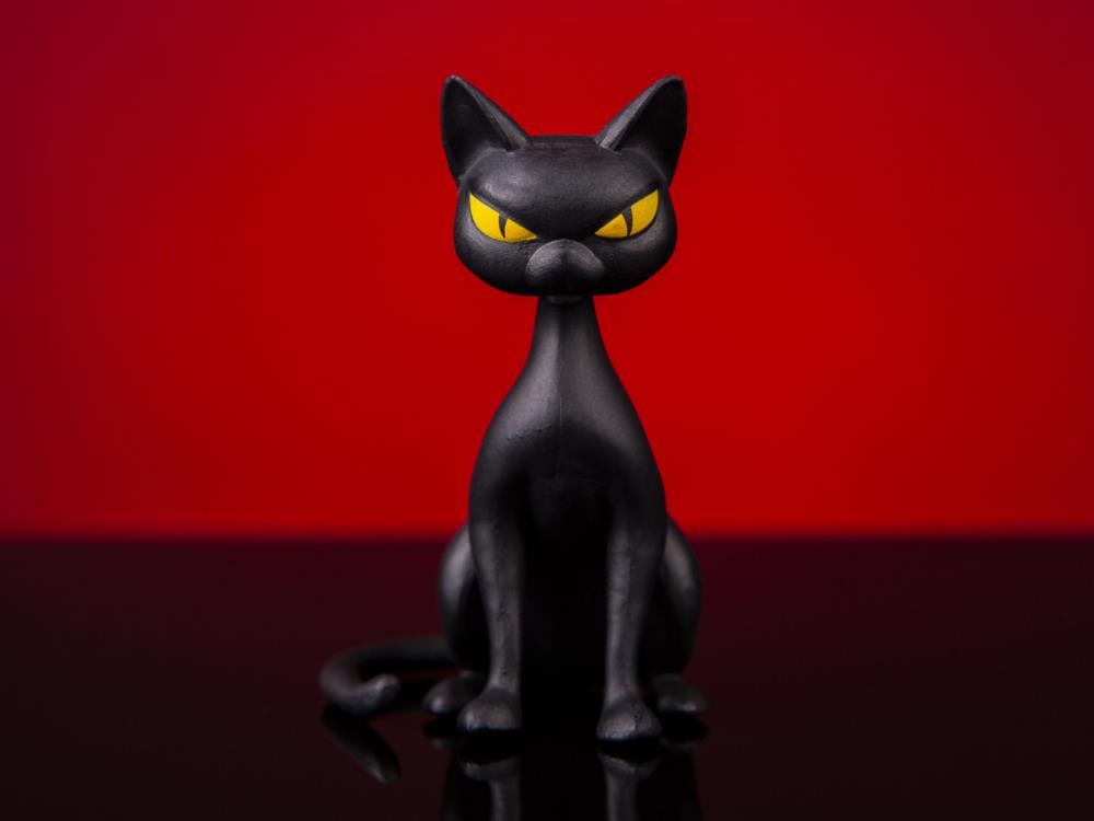 Batman: The Animated Series Catwoman 1/6 Scale Figure