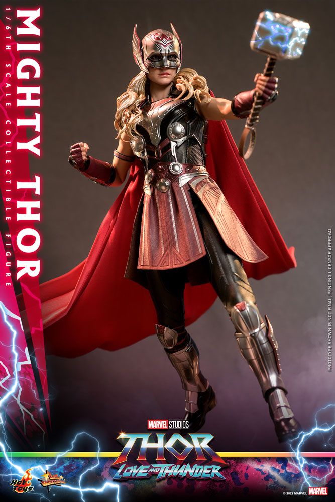 Mighty Thor Sixth Scale Figure by Hot Toys