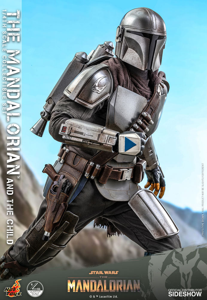 Mandalorian and The Child Quarter Scale Collectible Set - Star Wars - The Mandalorian (Hot Toys)