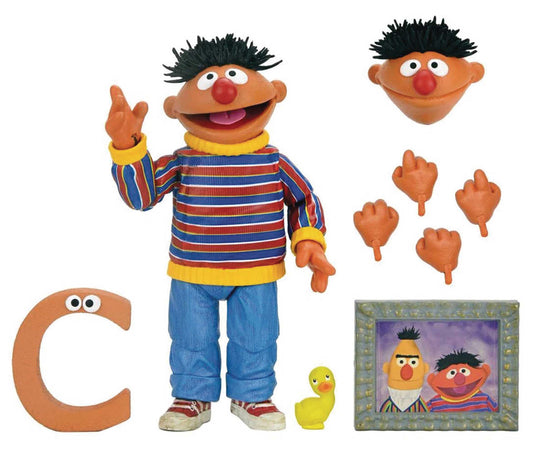 Sesame Street Ultimate Ernie 7in Action Figure