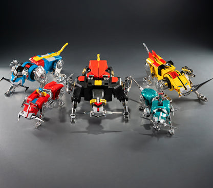 (Pre-Order) ROBO-DOU Voltron (Retro Toy Edition) THREEZERO