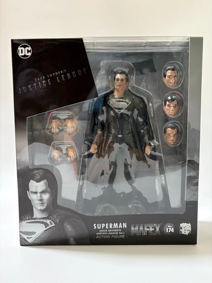 Zack Snyder's Justice League MAFEX No.174 Superman (Black Suit)