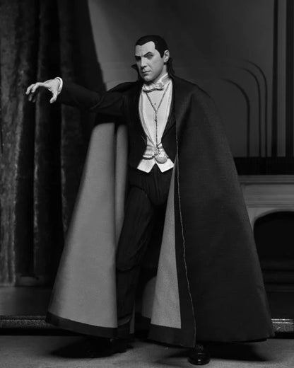 Universal Monsters Ultimate Dracula (Carfax Abbey) Action Figure