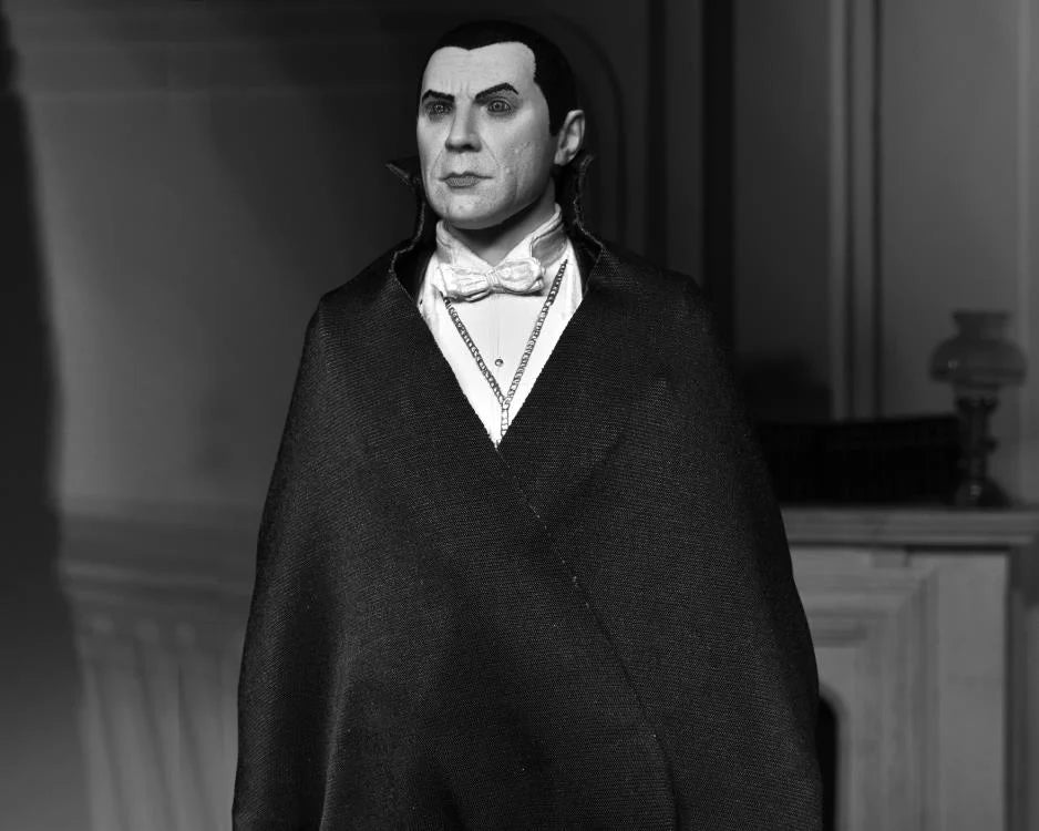 Universal Monsters Ultimate Dracula (Carfax Abbey) Action Figure