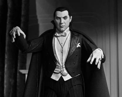 Universal Monsters Ultimate Dracula (Carfax Abbey) Action Figure