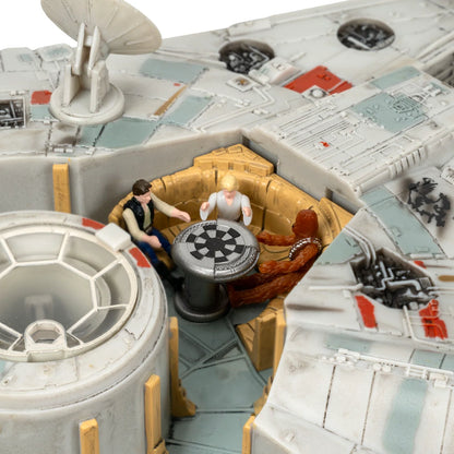 Star Wars Micro Galaxy Squadron Millenium Falcon (Launch Edition)