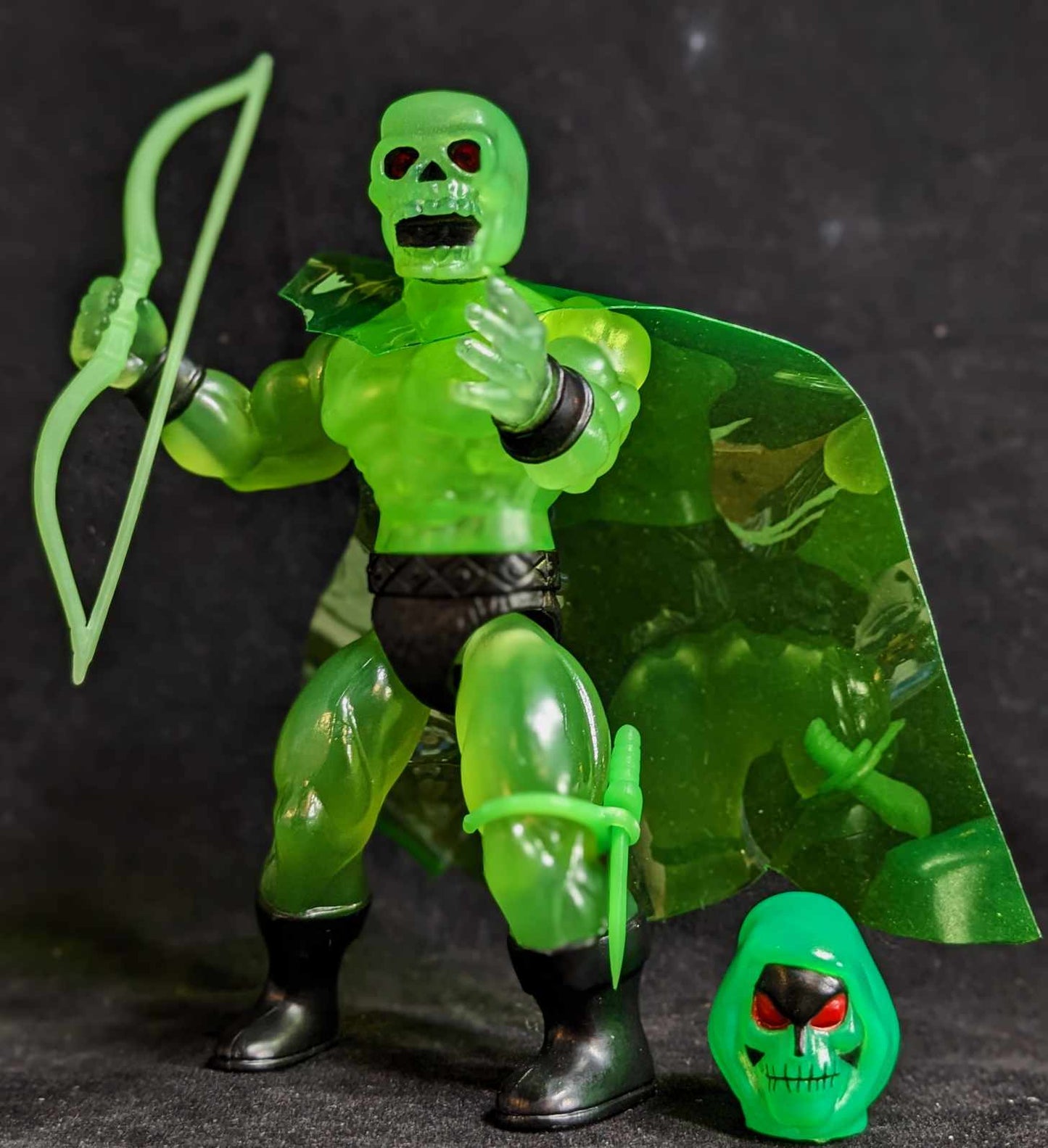 WARRIOR BEASTS – SKULL MAN (GLOW VARIANT)