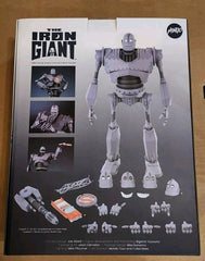 The Iron Giant MONDO MECHA One-sixth scale collectible figure