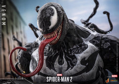 VENOM Sixth Scale Figure by Hot Toys