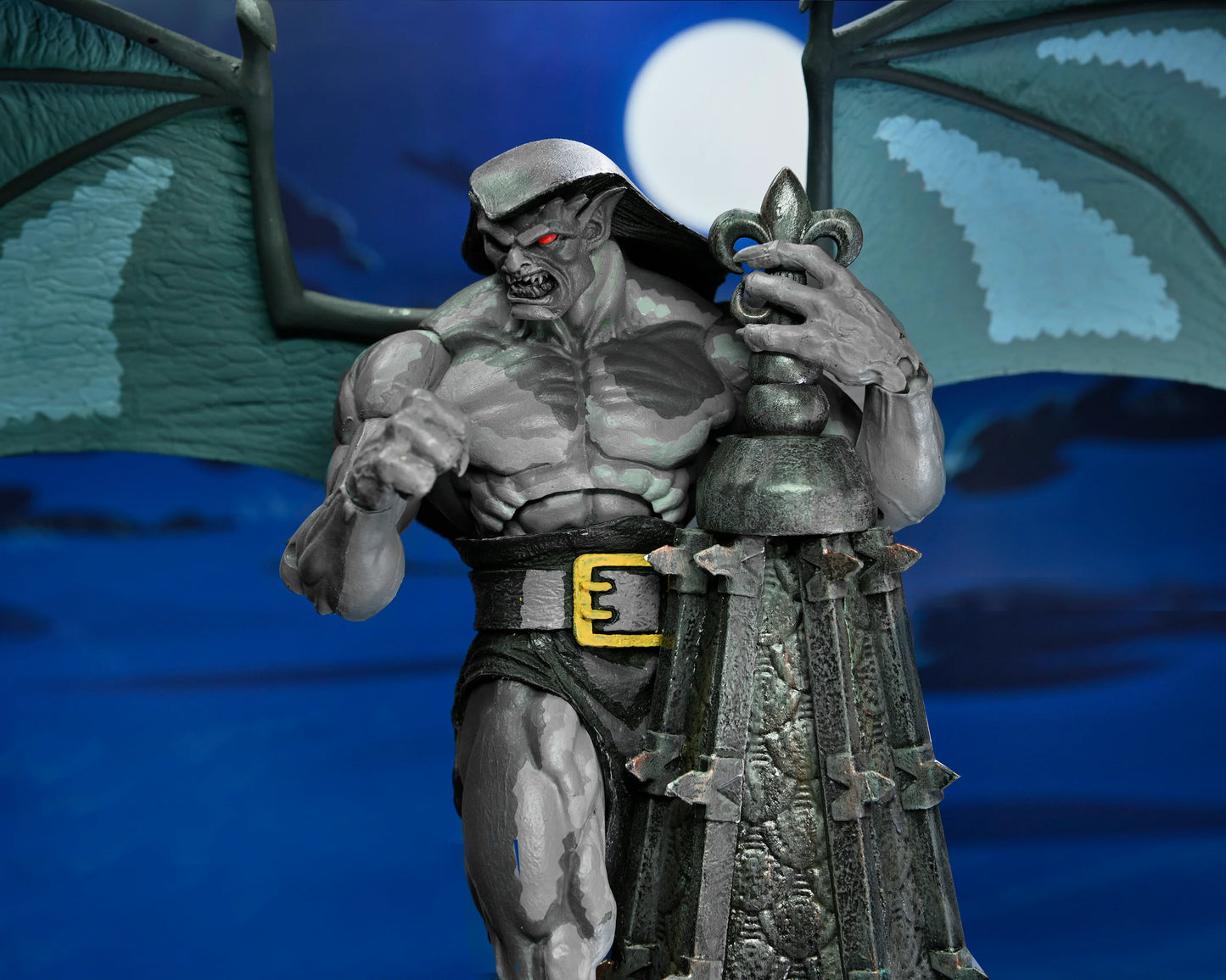 GARGOYLES - ULTIMATE GOLIATH (CLASSIC VIDEO GAME APPEARANCE) 7" SCALE ACTION FIGURE