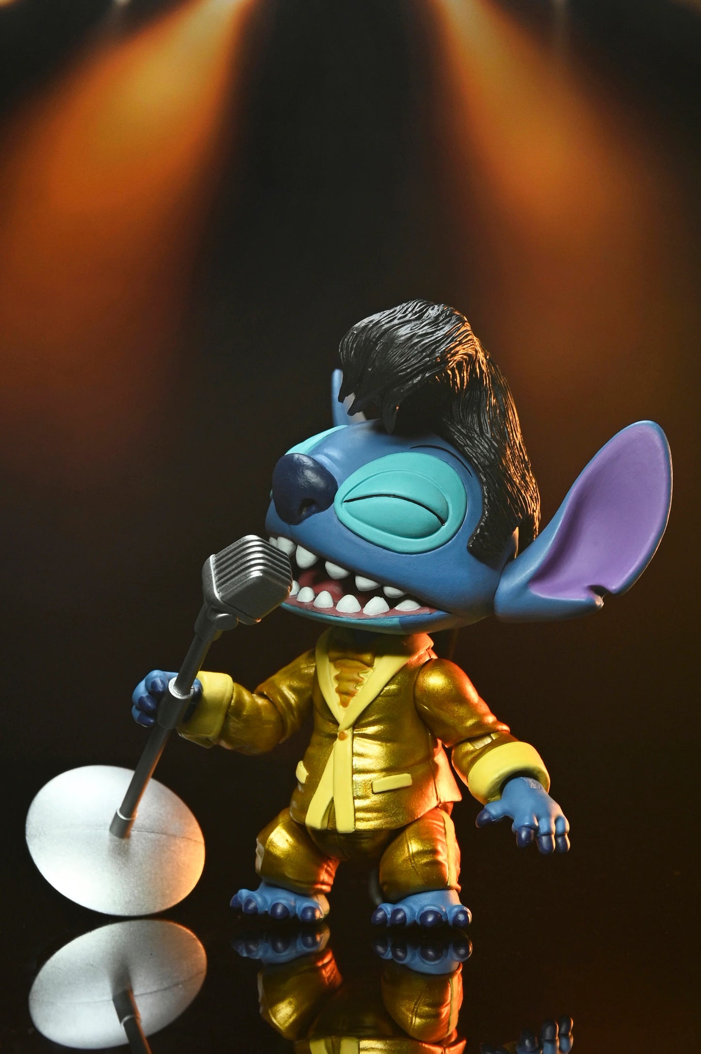 Disney Stitch- Ultimate Gold Suit Elvis 7” Scale Action Figure