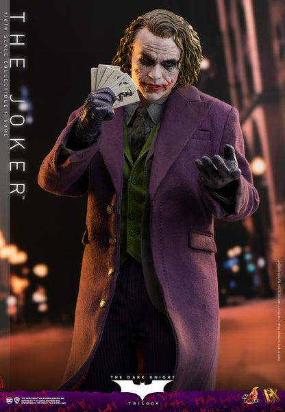 THE JOKER Sixth Scale Figure by Hot Toys