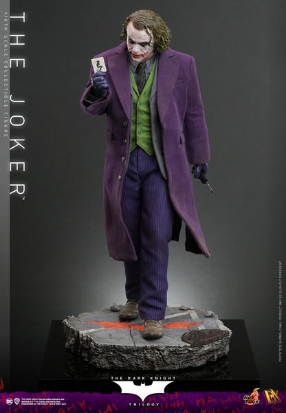 THE JOKER Sixth Scale Figure by Hot Toys