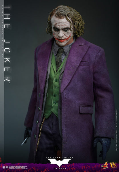 THE JOKER Sixth Scale Figure by Hot Toys