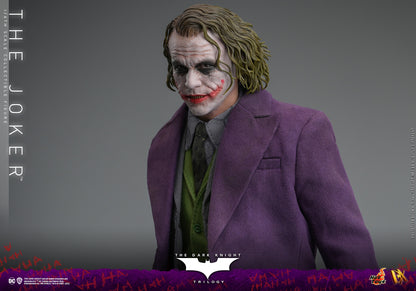 THE JOKER Sixth Scale Figure by Hot Toys