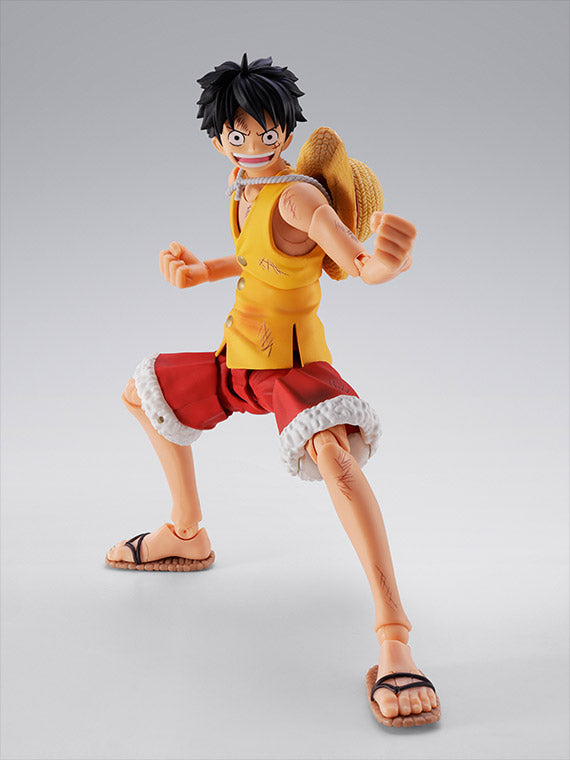 ONE PIECE - MONKEY D LUFFY Summit War of Marineford S.H.Figuarts