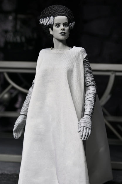 Universal Monsters - 7” Scale Action Figure - Bride of Frankenstein 90th Anniversary The Monster & His Mate 2pk (B&W)