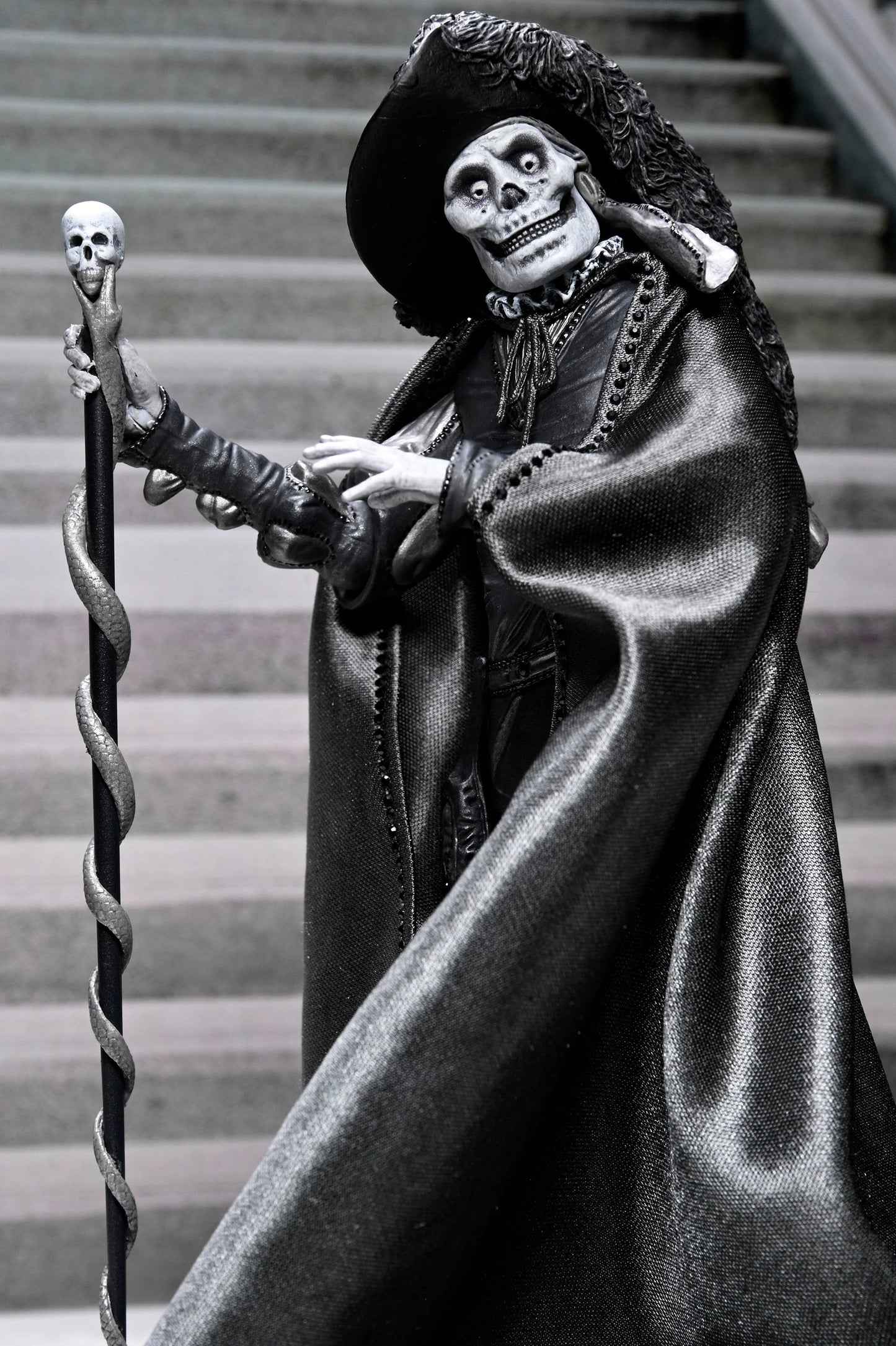 Phantom of the Opera (1925) - 7” Scale Action Figure - Ultimate Phantom of the Opera "Masque of the Red Death" (B&W)