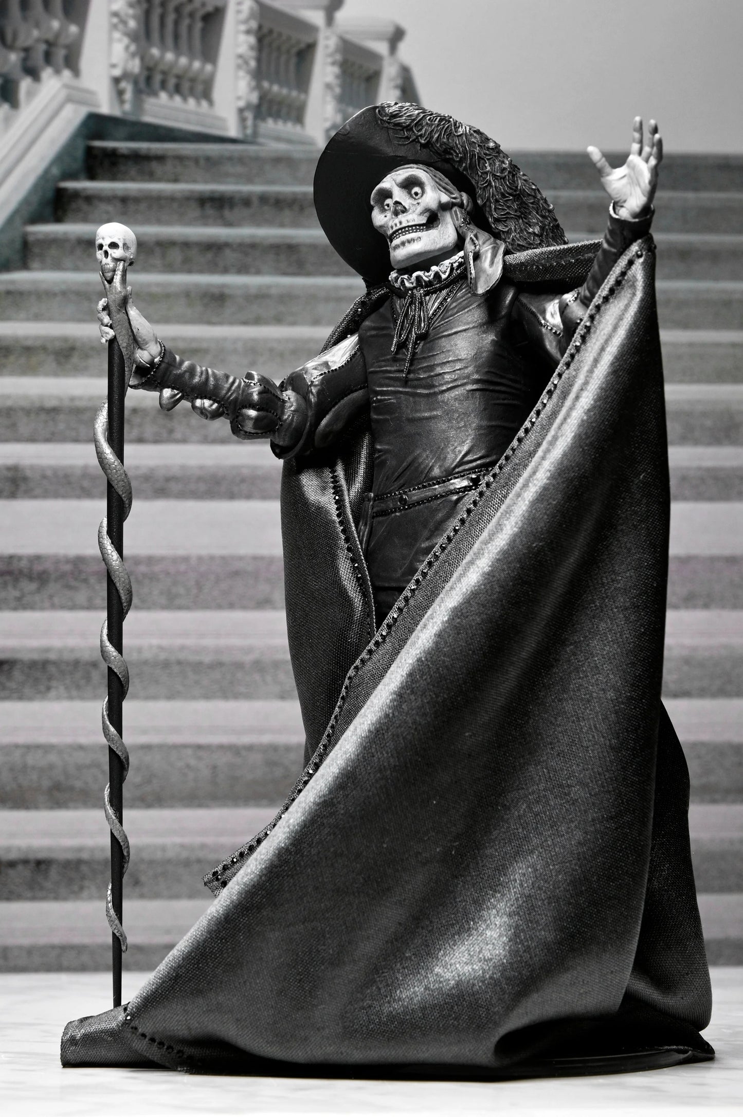Phantom of the Opera (1925) - 7” Scale Action Figure - Ultimate Phantom of the Opera "Masque of the Red Death" (B&W)