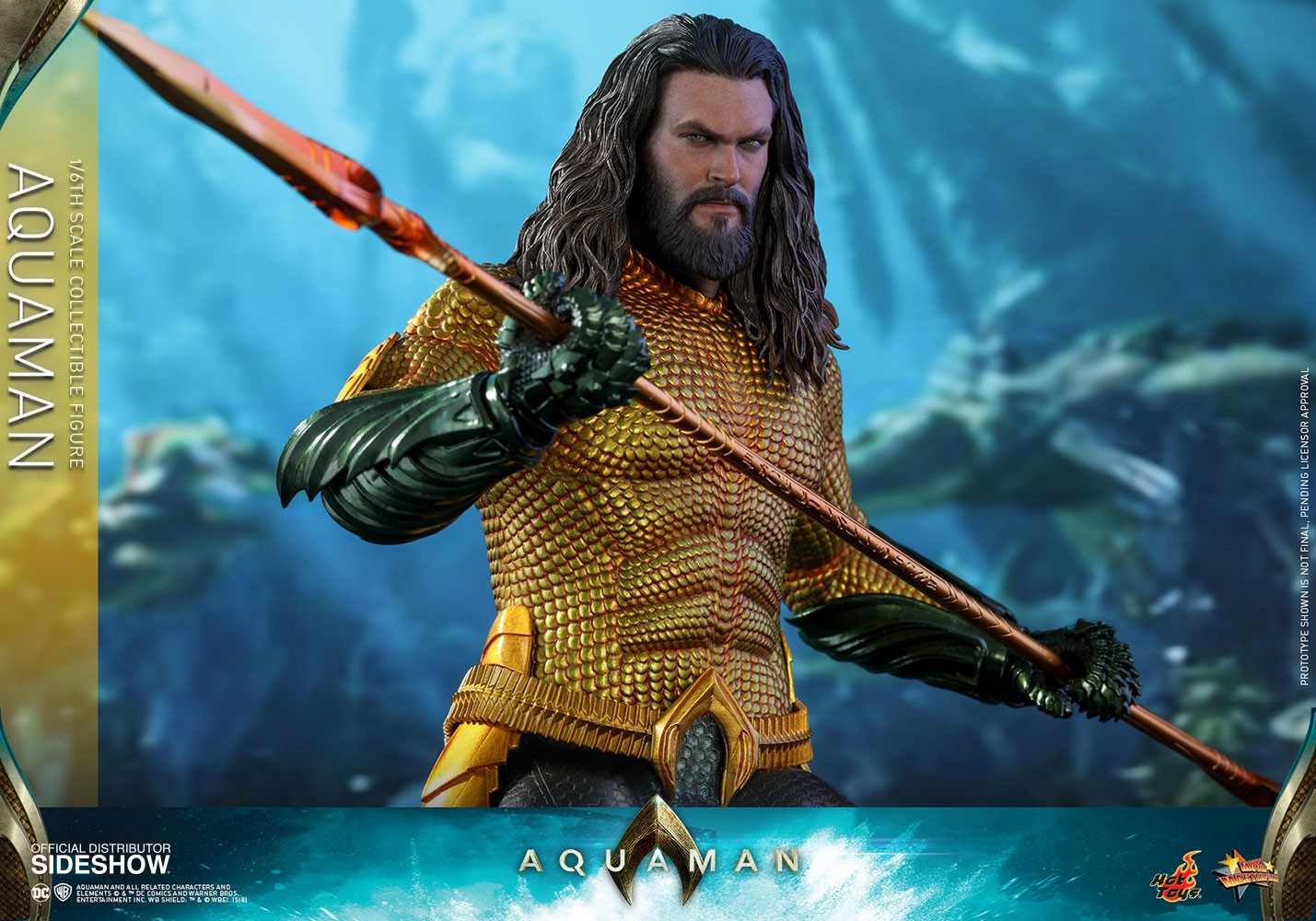 AQUAMAN Sixth Scale Figure by Hot Toys