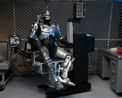 RoboCop Ultimate Battle Damaged RoboCop with Chair