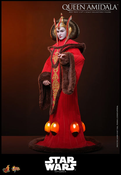 (Pre-Order) Queen Amidala Sixth Scale Figure