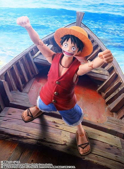 S.H. Figuarts One Piece Monkey D. Luffy (Romance Dawn) Action Figure