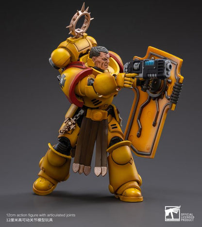 Warhammer 40K Imperial Fists Veteran Brother Thracius 1/18 Scale Figure