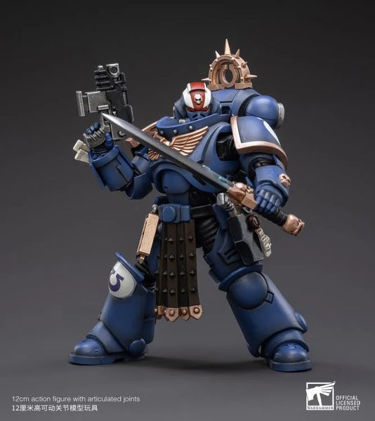 Warhammer 40K Ultramarines Primaris Lieutenant Amulius 1/18 Scale Figure