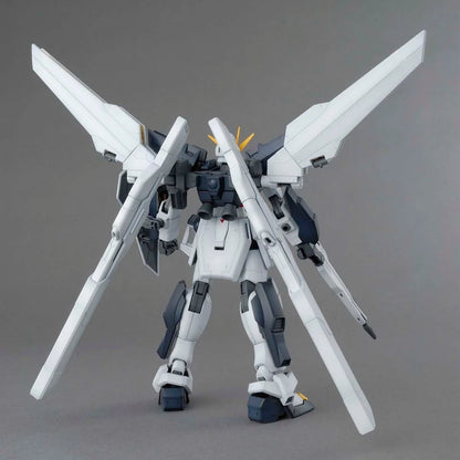 Bandai MG 1/100 Gundam Double X