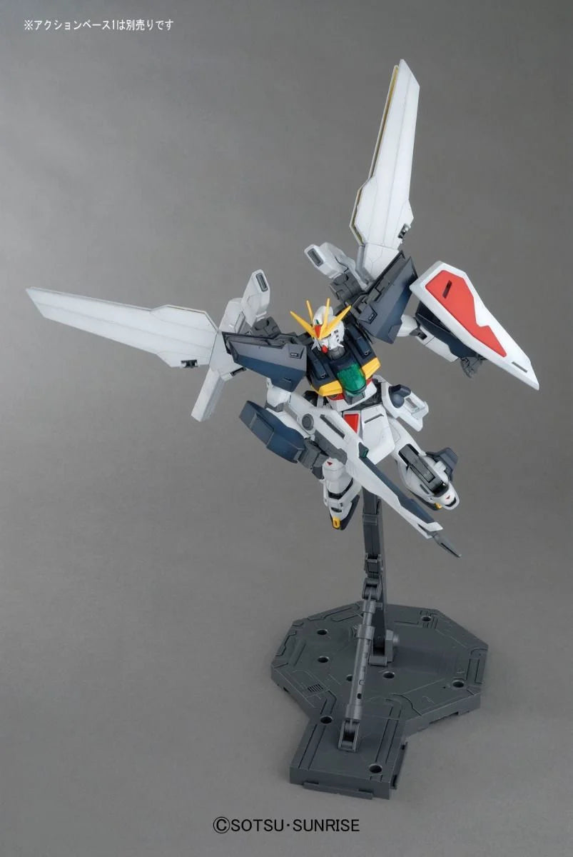 Bandai MG 1/100 Gundam Double X