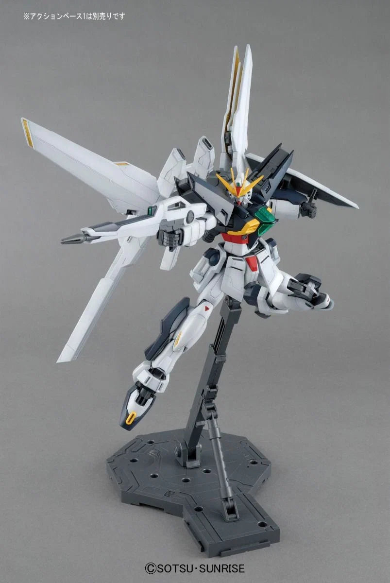 Bandai MG 1/100 Gundam Double X