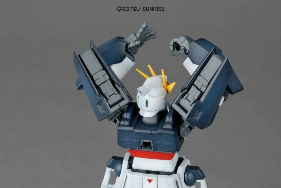 Bandai MG 1/100 Gundam Double X
