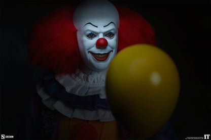 PENNYWISE Sixth Scale Figure by Sideshow Collectibles